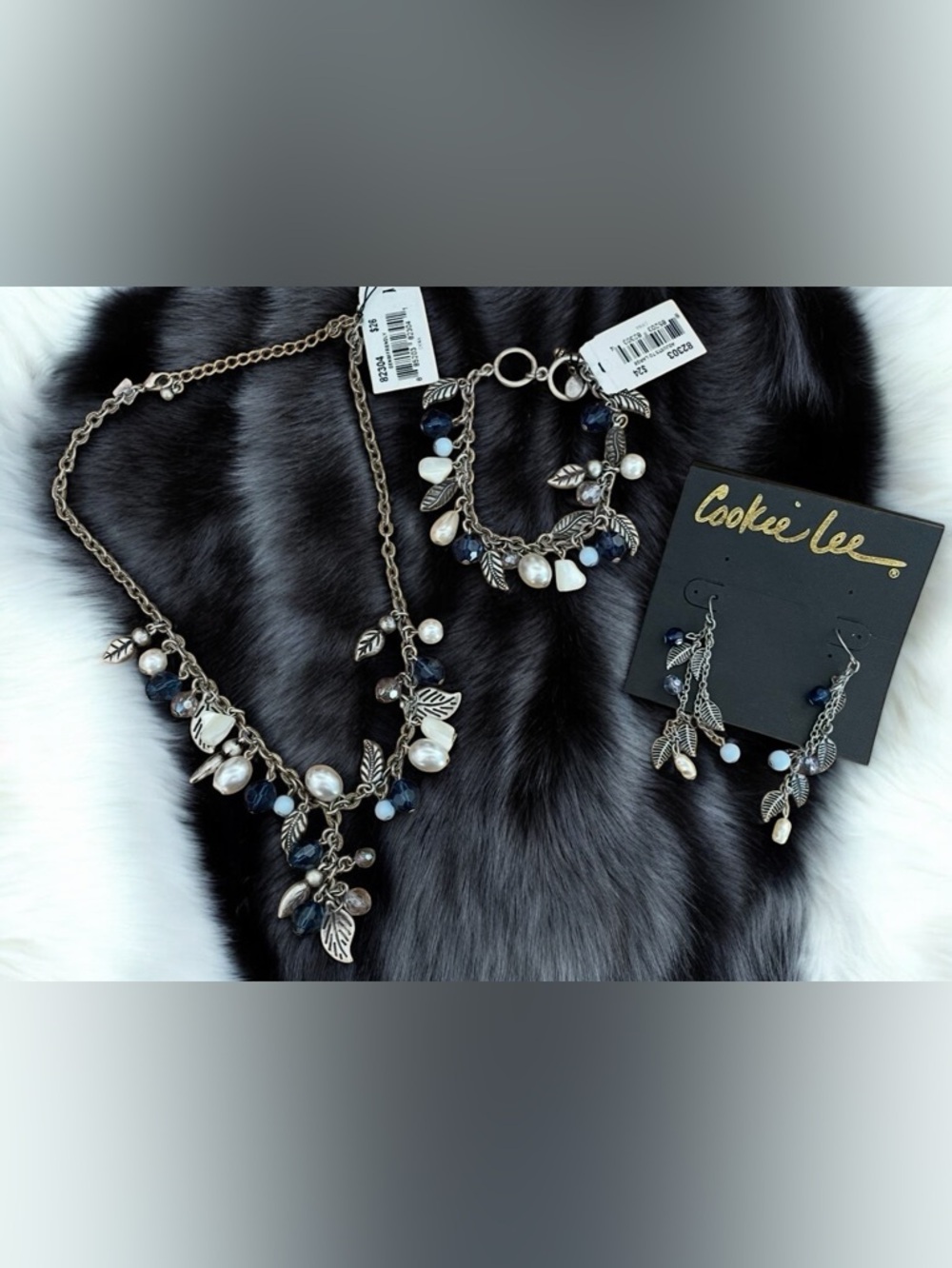 Vintage Cookie Lee Silver Tone Jewelry Set-NWT